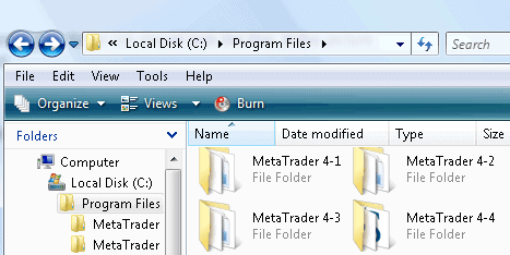 MT4 platforms installed into separate folders