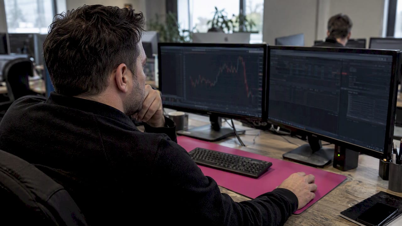 Operator checking trade size limits on terminals